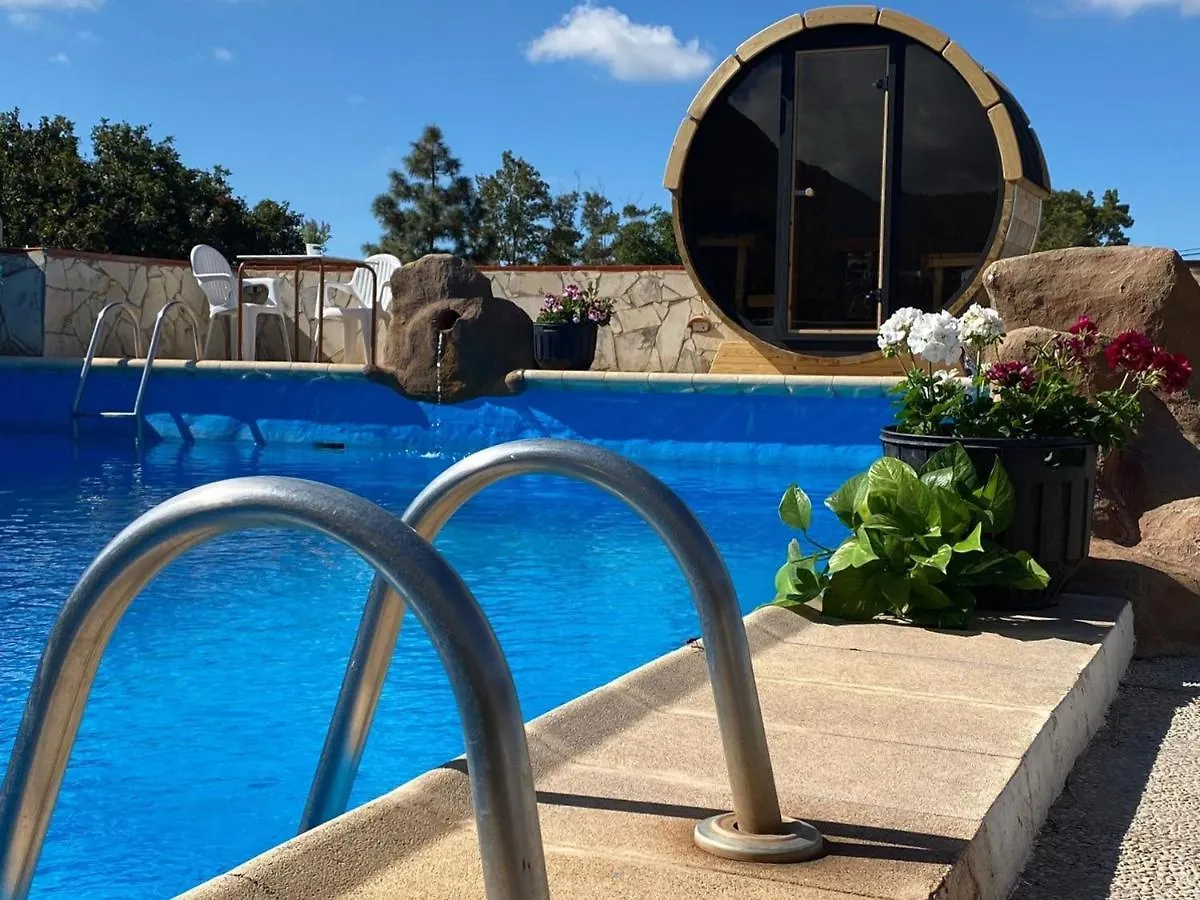 Holiday home Bernegal Moneyba Hot Tub Climatizado Piscina Y Jardin Villa Buzanada