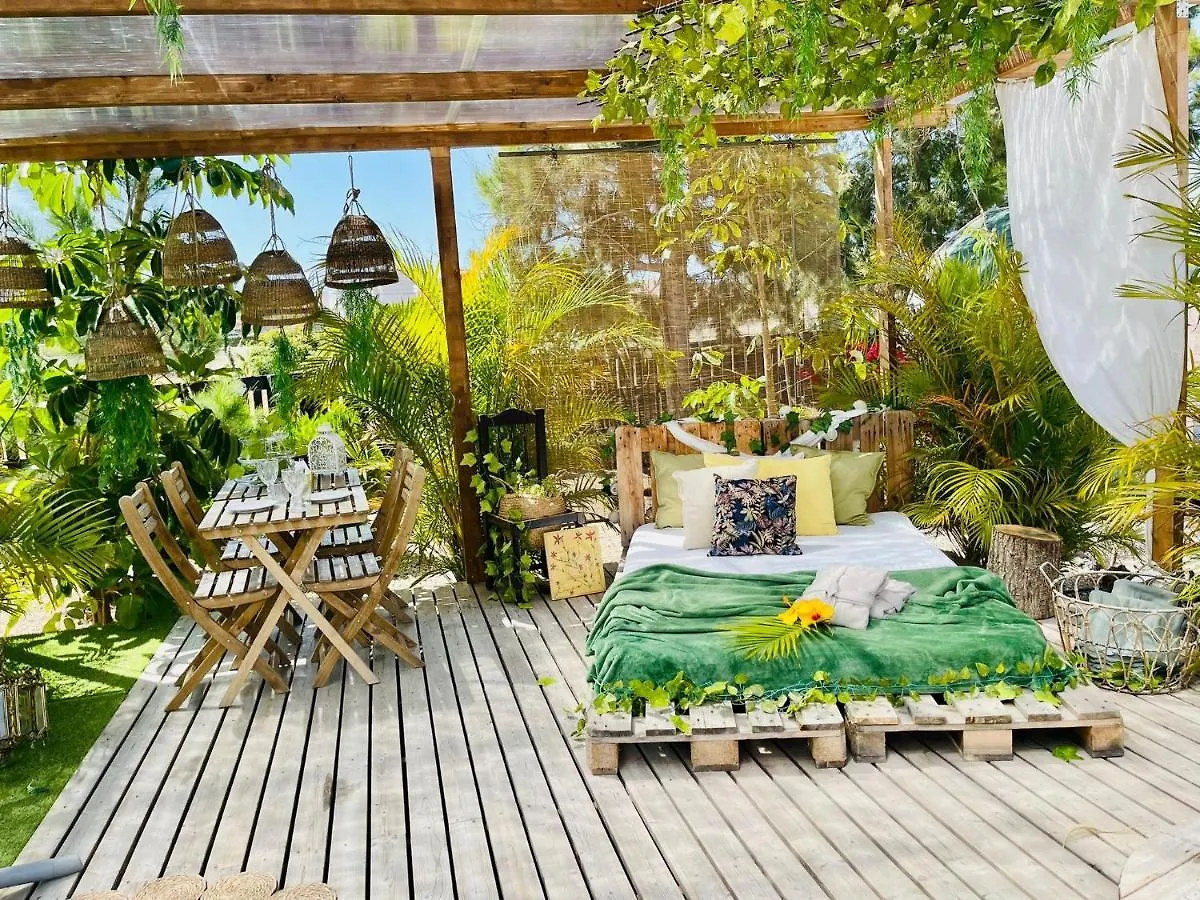 Bernegal Moneyba Hot Tub Climatizado Piscina Y Jardin Villa Buzanada