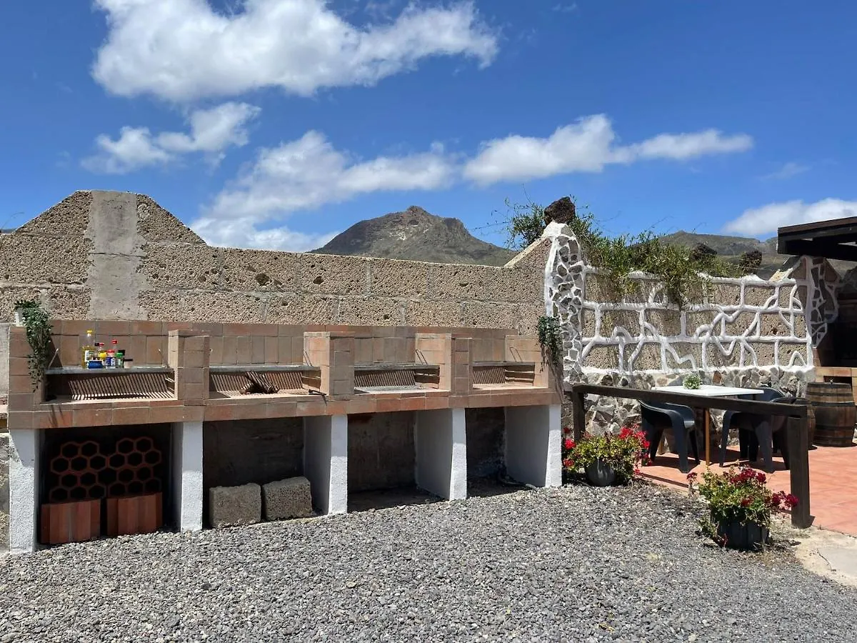 Сasa de vacaciones Villa Bernegal Moneyba Hot Tub Climatizado Piscina Y Jardin Buzanada