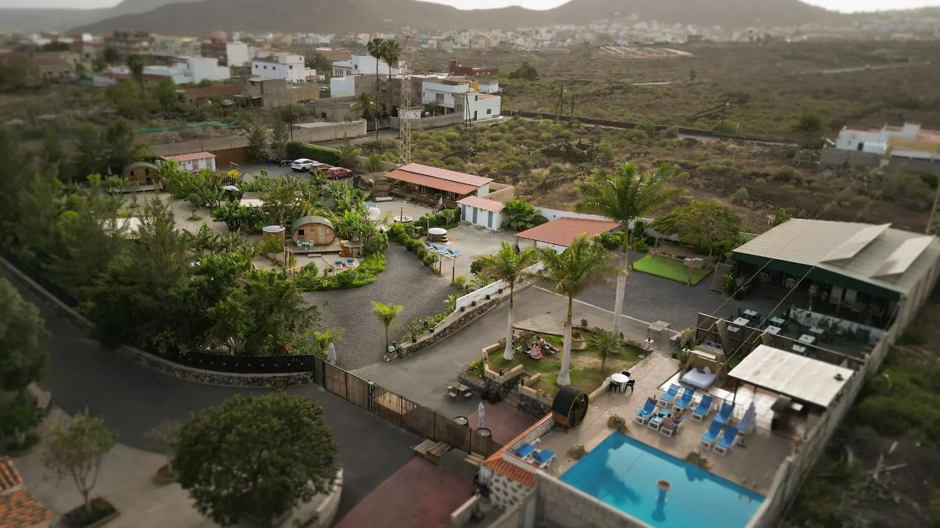 Сasa de vacaciones Villa Bernegal Moneyba Hot Tub Climatizado Piscina Y Jardin Buzanada